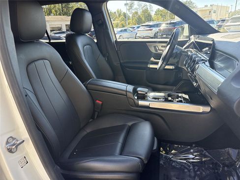 Used 2020 Mercedes-Benz GLB 250 GLB 250 image 22