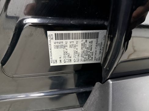 Used 2024 Nissan Rogue S AWD/4WD image 19