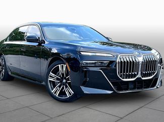 Used 2024 BMW 760i xDrive w/ Executive Package AWD/4WD video 2