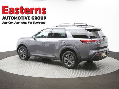 Used 2024 Nissan Pathfinder SV AWD/4WD image 61