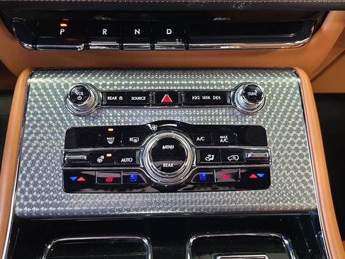 Used 2023 Lincoln Aviator Black Label Grand Touring image 22