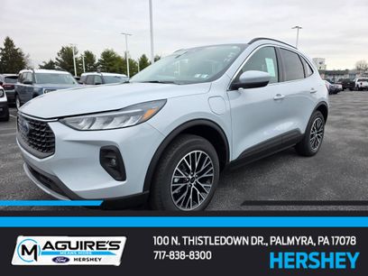 New 2026 Ford Escape Plug-in Hybrid w/ Class II Trailer Tow Package