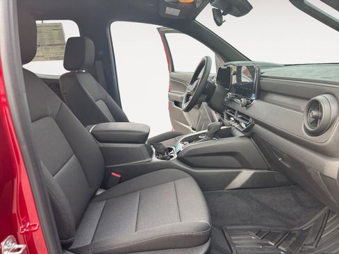 New 2025 Chevrolet Colorado Trail Boss w/ Midnight Edition image 15