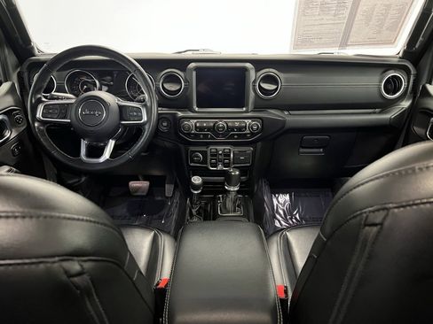 Used 2022 Jeep Gladiator Overland w/ Popular Equipment Package image 17