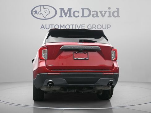 Used 2022 Ford Explorer XLT w/ Equipment Group 202A RWD image 30