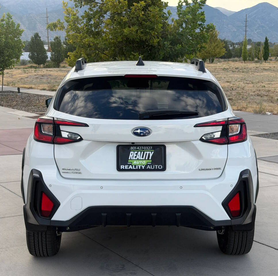 Used 2024 Subaru Crosstrek 2.5i Limited AWD/4WD image 7
