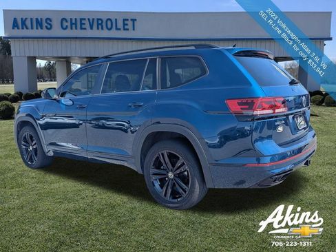 Used 2023 Volkswagen Atlas SEL R-Line AWD/4WD image 7