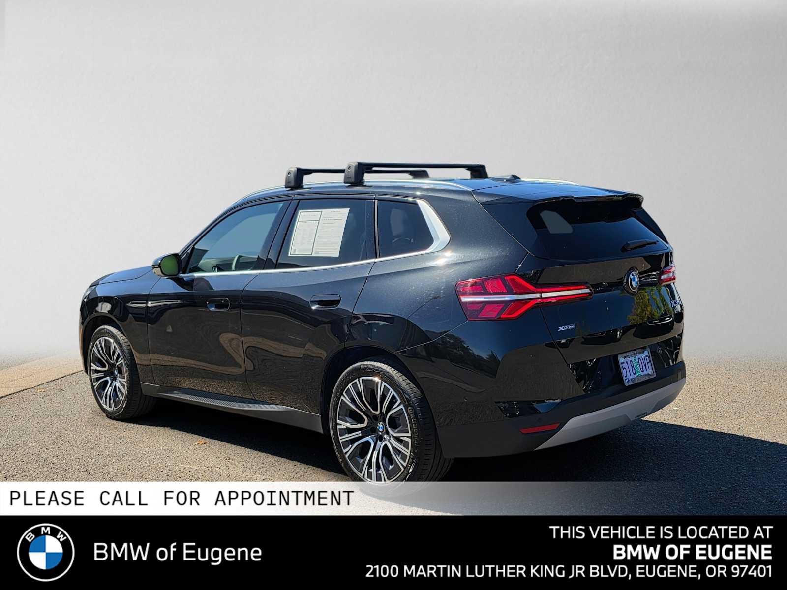 Used 2025 BMW X3 xDrive30i w/ Premium Package AWD/4WD image 6