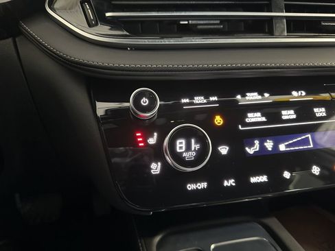 Certified 2026 INFINITI QX60 Autograph w/ Dark Cargo Package image 5