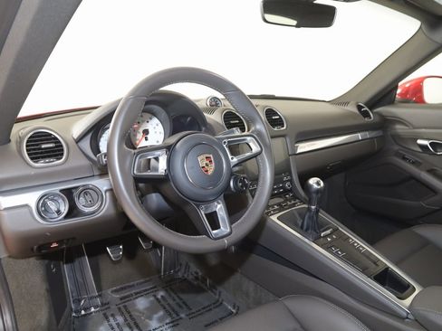 Used 2023 Porsche 718 Cayman S w/ Sport Chrono Package image 39