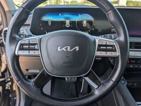 Used 2023 Kia Telluride SX AWD/4WD image 12