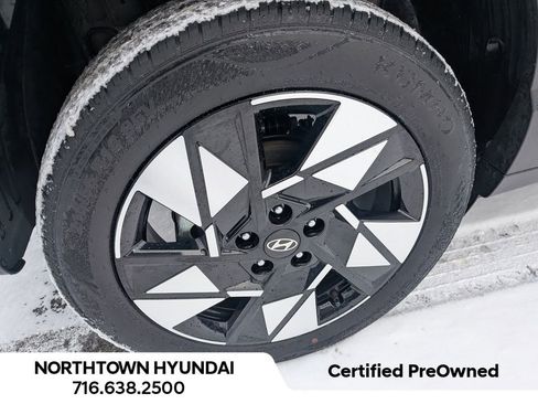 Used 2025 Hyundai Kona SEL image 43