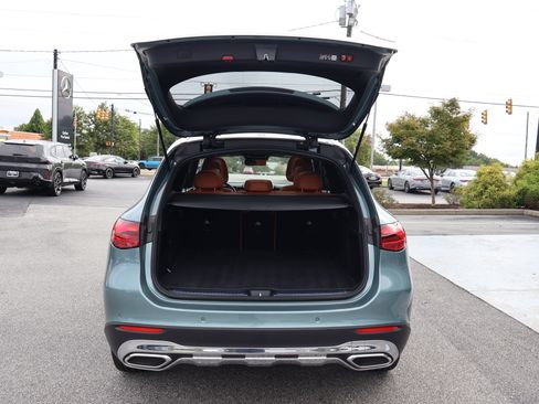 Used 2026 Mercedes-Benz GLC 300 4MATIC image 22