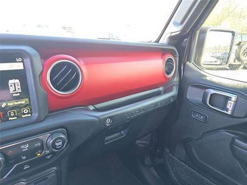 Used 2022 Jeep Wrangler Unlimited Rubicon w/ LED Lighting Group image 25