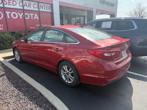 Used 2017 Hyundai Sonata SE image 4