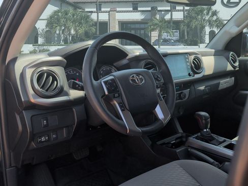 Used 2023 Toyota Tacoma SR5 RWD image 12