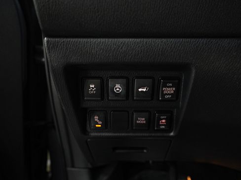 Used 2017 Nissan Pathfinder SL w/ SL Premium Package AWD/4WD image 26