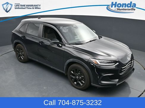 Used 2023 Honda HR-V Sport image 13