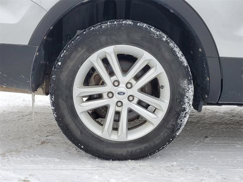 Used 2016 Ford Explorer 4WD image 5