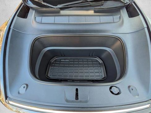 Used 2026 Tesla Model Y Long Range image 25