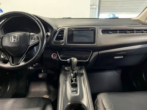 Used 2018 Honda HR-V EX-L image 20