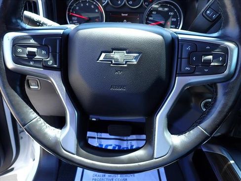 Used 2019 Chevrolet Silverado 1500 LT Trail Boss AWD/4WD image 17