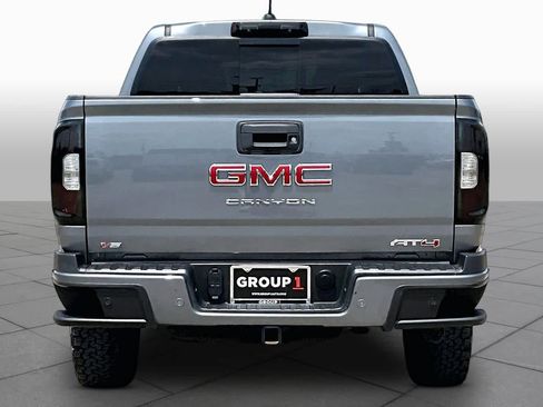 Used 2022 GMC Canyon AT4 w/ Driver Alert Package AWD/4WD image 5