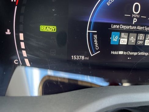 Used 2026 Toyota Camry LE image 31