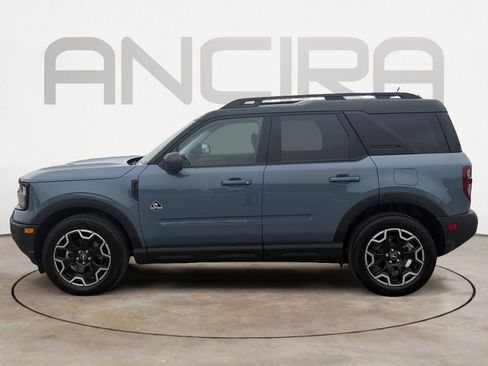 Used 2025 Ford Bronco Sport Outer Banks w/ Outer Banks Tech Package+ AWD/4WD image 7