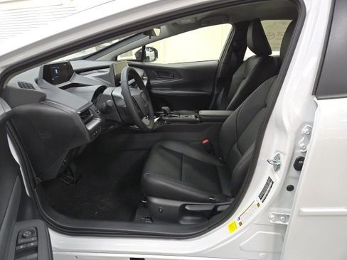 New 2026 Toyota Prius LE image 19