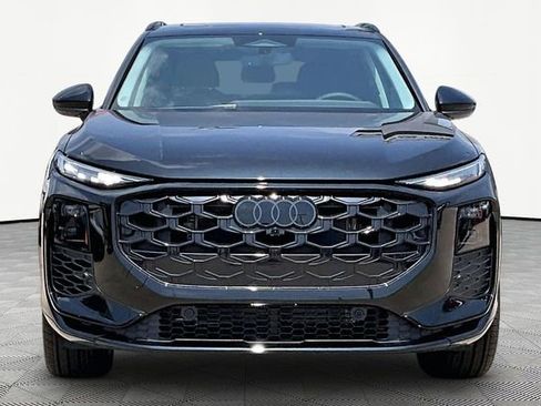 New 2026 Audi Q3 quattro 2.0T AWD/4WD image 3
