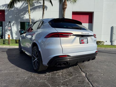 Used 2024 Maserati Grecale Trofeo image 15