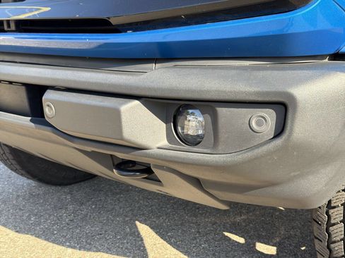 Used 2023 Ford Bronco Outer Banks AWD/4WD image 13