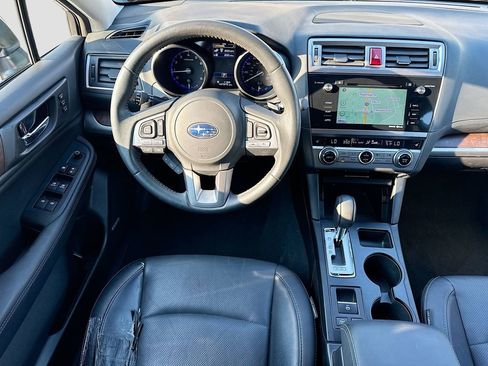 Used 2017 Subaru Outback 2.5i Limited image 29