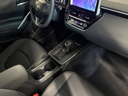 New 2026 Toyota Corolla Cross XLE FWD image 19