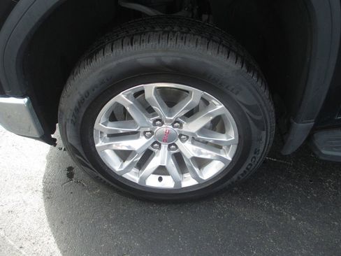 Used 2019 GMC Sierra 1500 SLT w/ SLT Premium Package AWD/4WD image 16