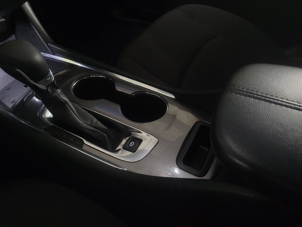Used 2023 Chevrolet Malibu LT FWD image 26