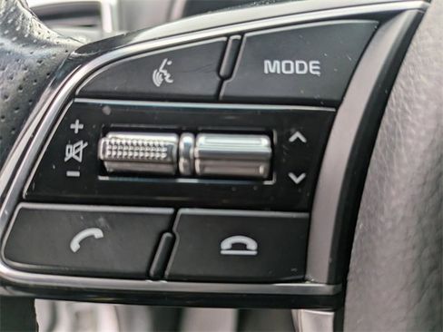 Used 2022 Kia Sportage Nightfall Edition image 9