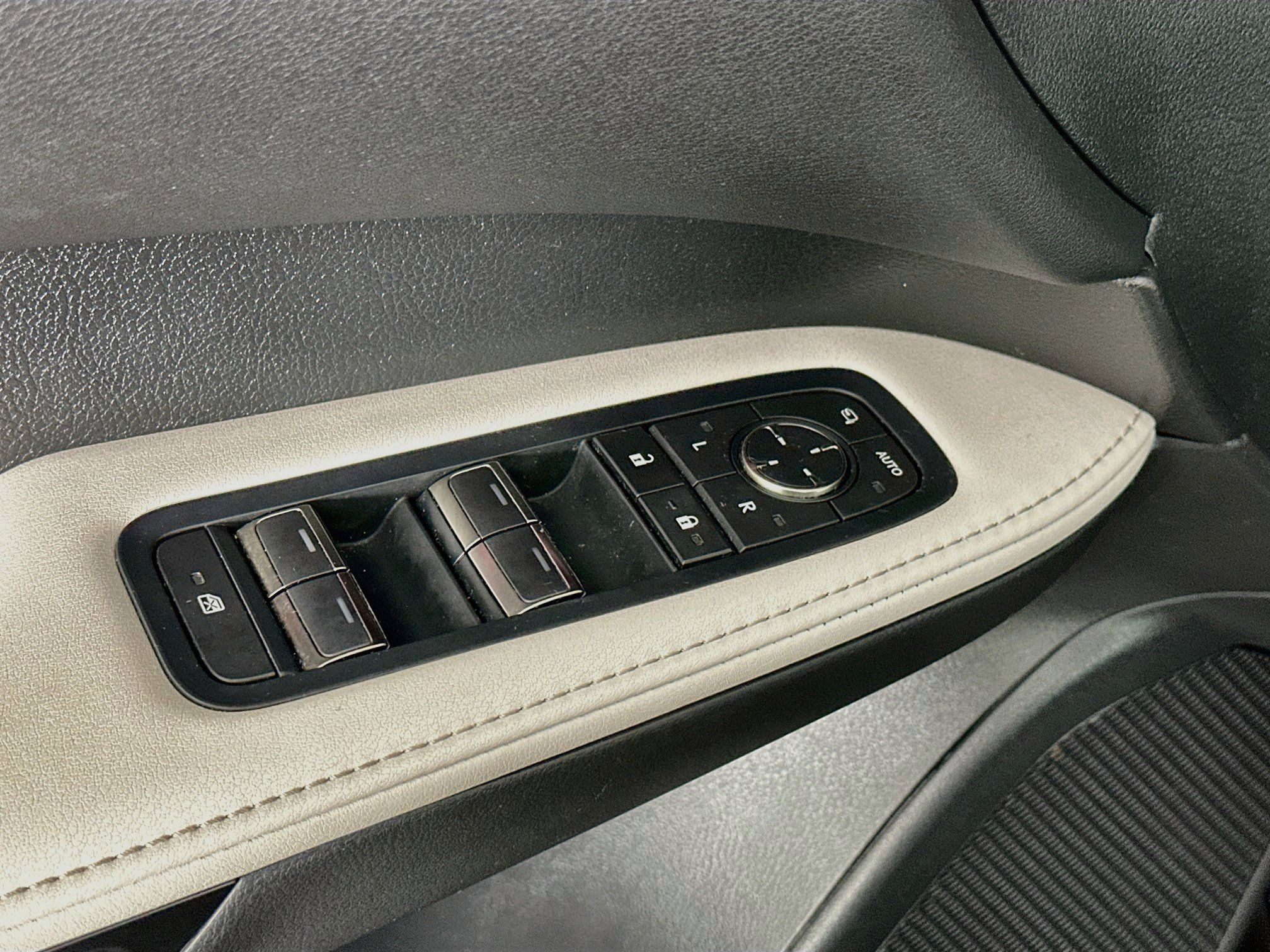Used 2024 Lexus RX 350 Premium Plus w/ Convenience Package FWD image 15
