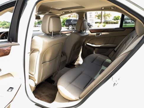 Used 2012 Mercedes-Benz E 350 Sedan image 35