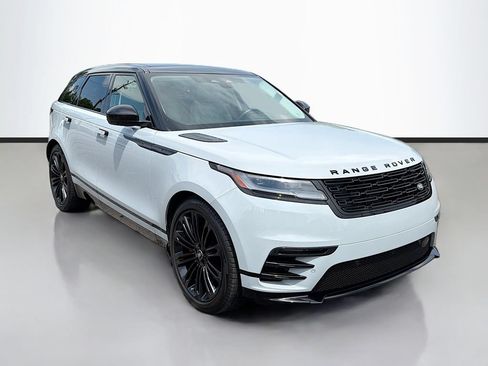 Used 2025 Land Rover Range Rover Velar Dynamic SE AWD/4WD image 3