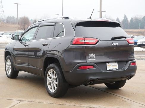 Used 2014 Jeep Cherokee Latitude w/ Cold Weather Group image 5