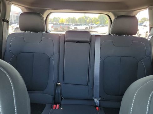 New 2025 Jeep Grand Cherokee Laredo X image 35