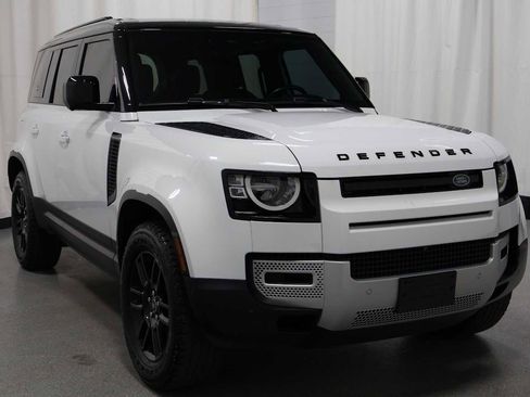 Used 2022 Land Rover Defender 110 S AWD/4WD image 12