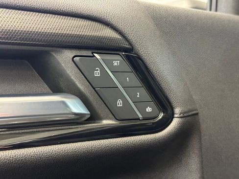 Used 2024 GMC Sierra 2500 AT4 w/ AT4 Premium Plus Package image 10