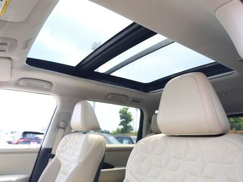 New 2026 Nissan Armada Platinum w/ Accent Package AWD/4WD image 20