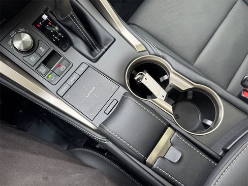 Used 2020 Lexus NX 300h 300h w/ Comfort Package image 21