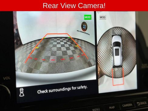 Used 2023 Nissan Pathfinder SL AWD/4WD image 6