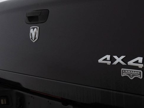 Used 2009 Dodge Ram 3500 Truck Laramie AWD/4WD image 18