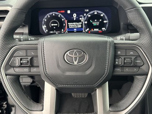 New 2026 Toyota Tacoma TRD Off-Road AWD/4WD image 21